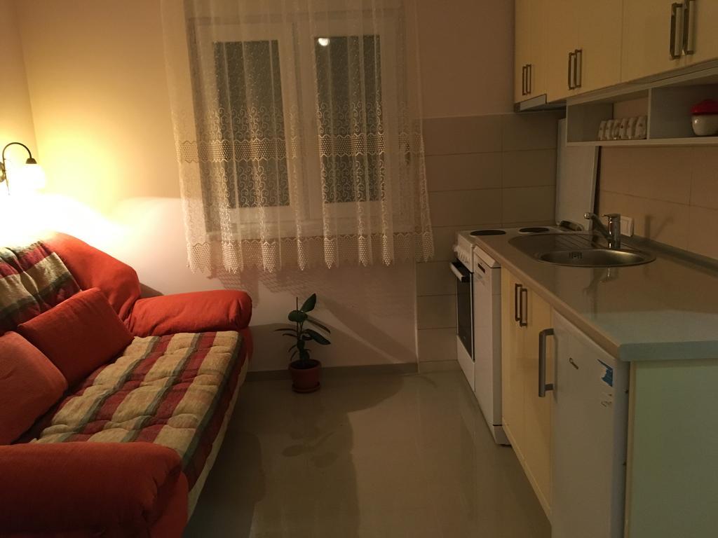 Apartment Vistanova Vrdnik Bagian luar foto